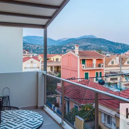 Platea Complex! Myrtos 1 Bed Apartment, Fteri Open Plan Studio! Argostolion