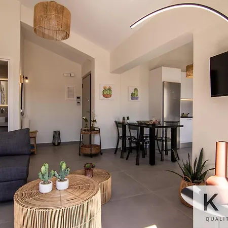 Platea Complex! Myrtos 1 Bed Apartment, Fteri Open Plan Studio! * Argostolion