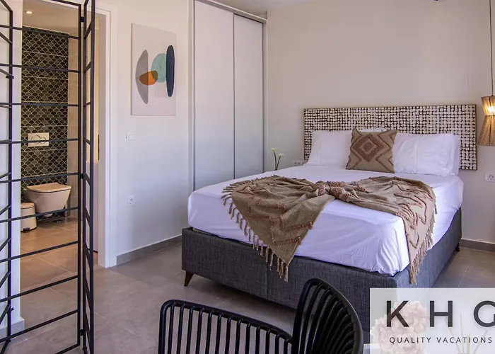 Apartament Platea Complex! Myrtos 1 Bed Apartment, Fteri Open Plan Studio! Argostoli (Kefalonia)